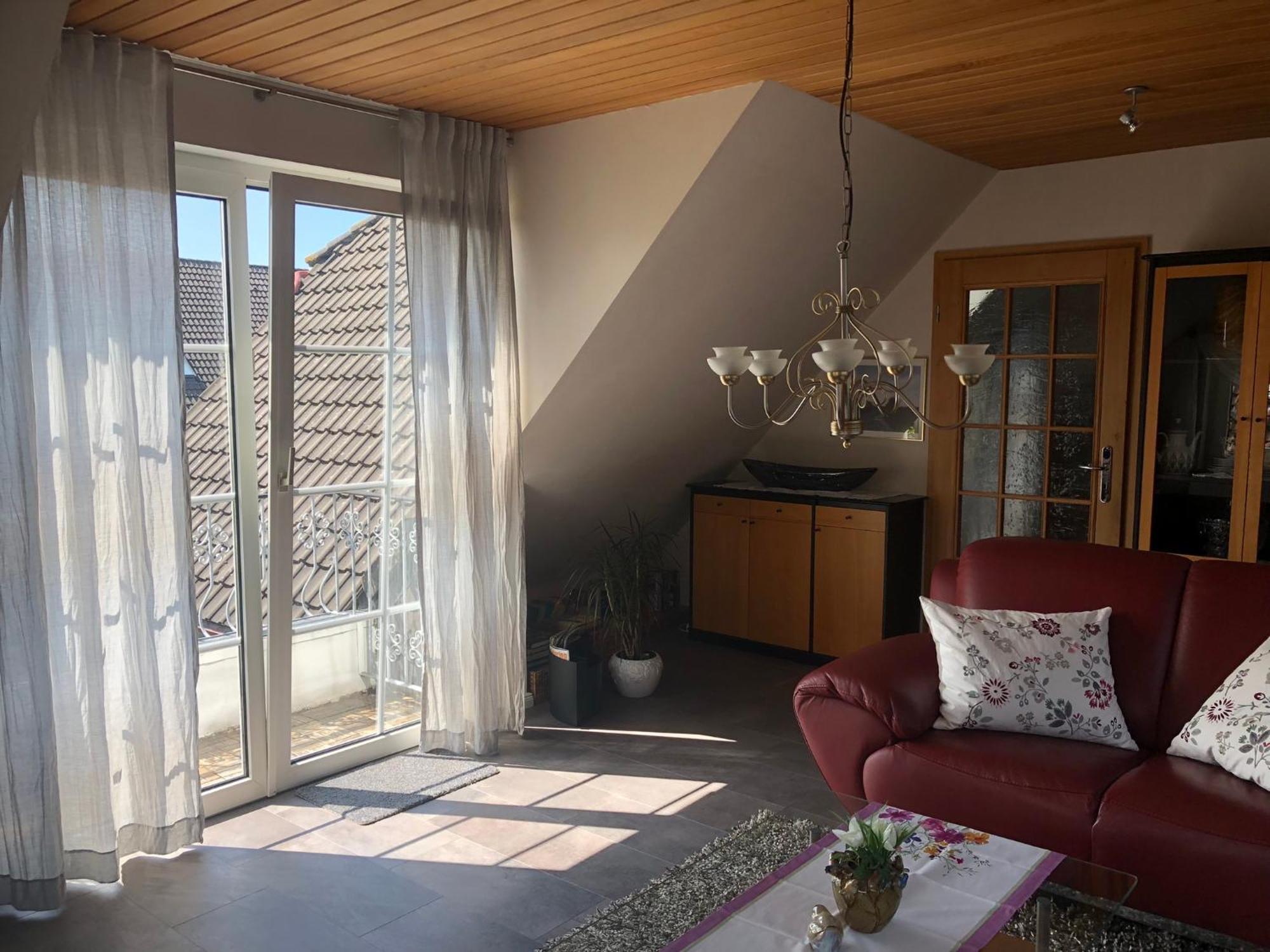Wohlfuehlen In Gepflegter 70 Qm Oberwohnung Marienhafe Exterior foto